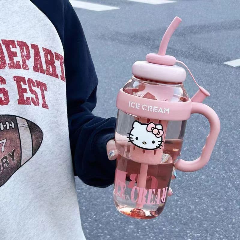 Бутылка с трубочкой и контейнером "Hello Kitty"