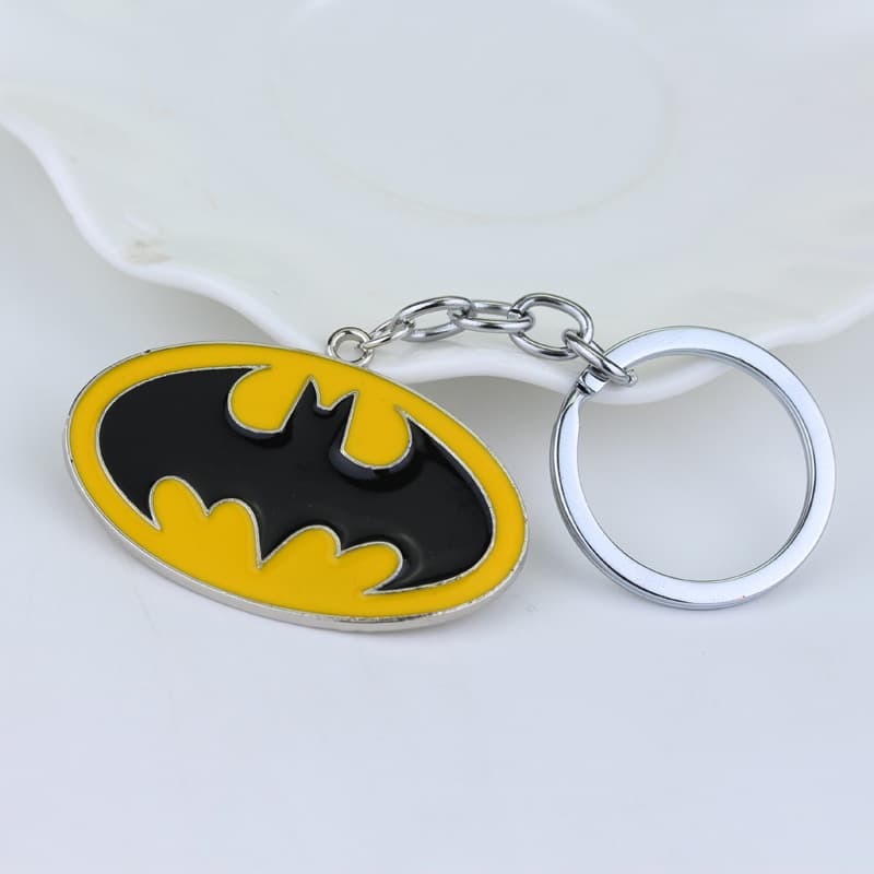 Брелок "Batman" бэтмен желтый летучая мышь