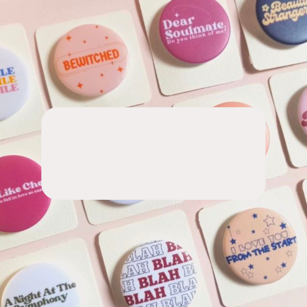 Значки, пины и броши