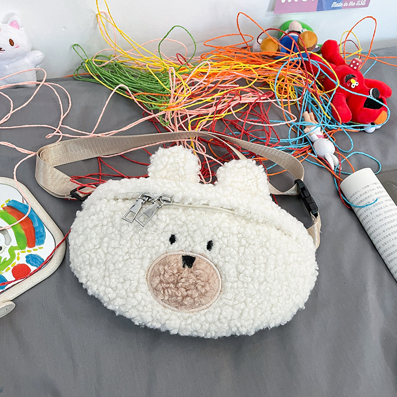 Сумка меховая "Кролик" белый