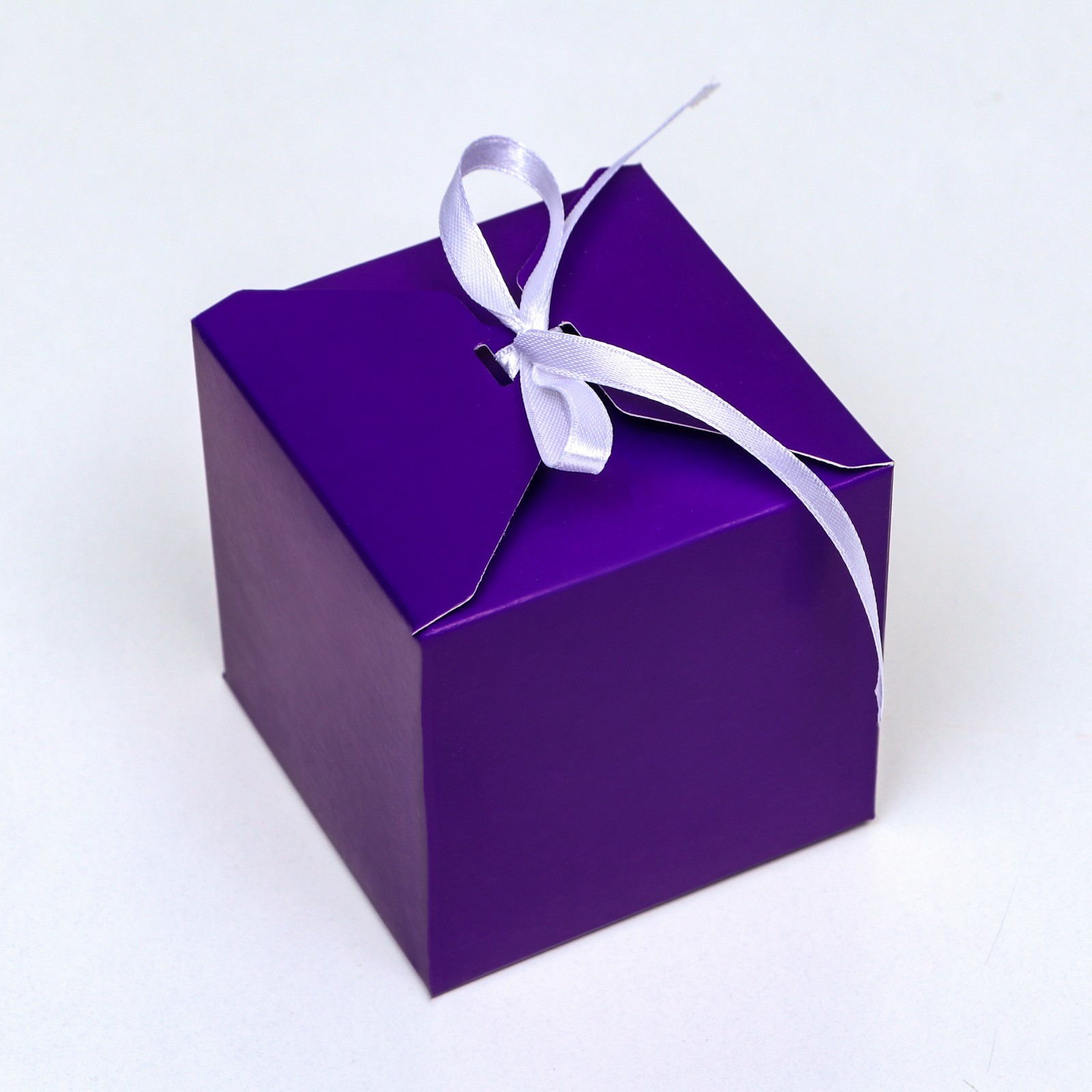 Коробка подарочная складная, квадратная, фиолетовая, 8×8×8 см