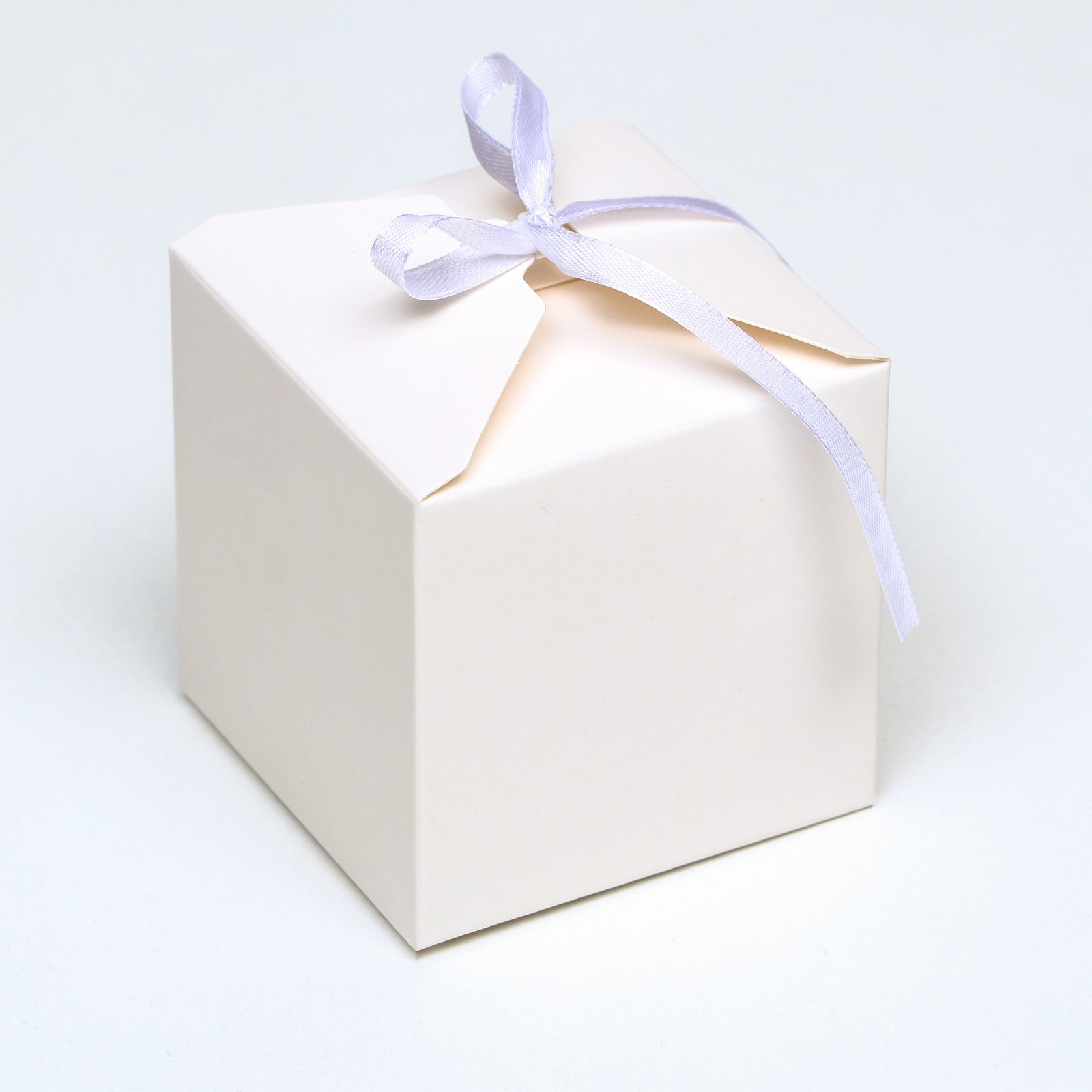 Коробка подарочная складная, квадратная, белая, 8×8×8 см