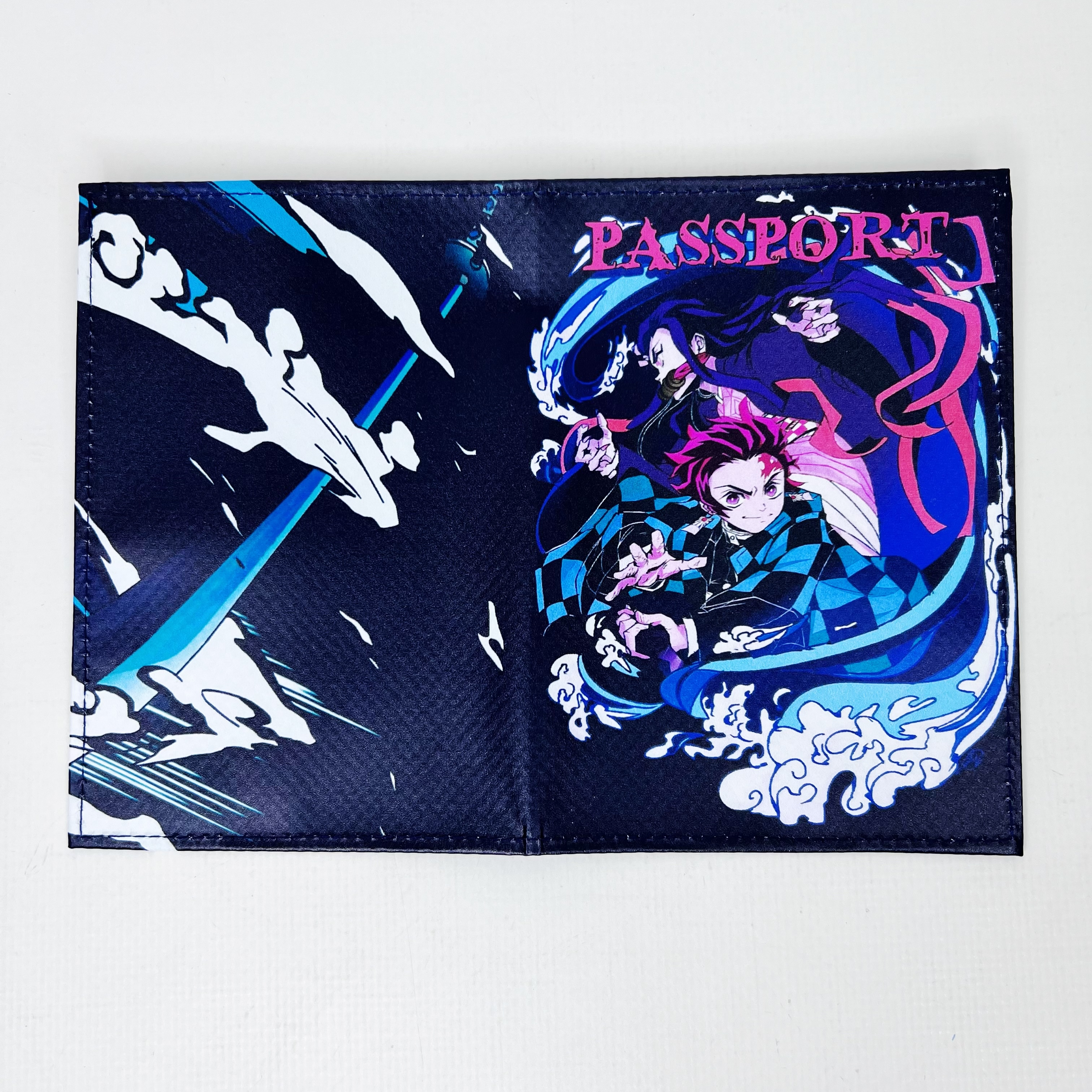 Обложка для паспорта "Клинок. Танджиро и Незуко" (темно-синяя)