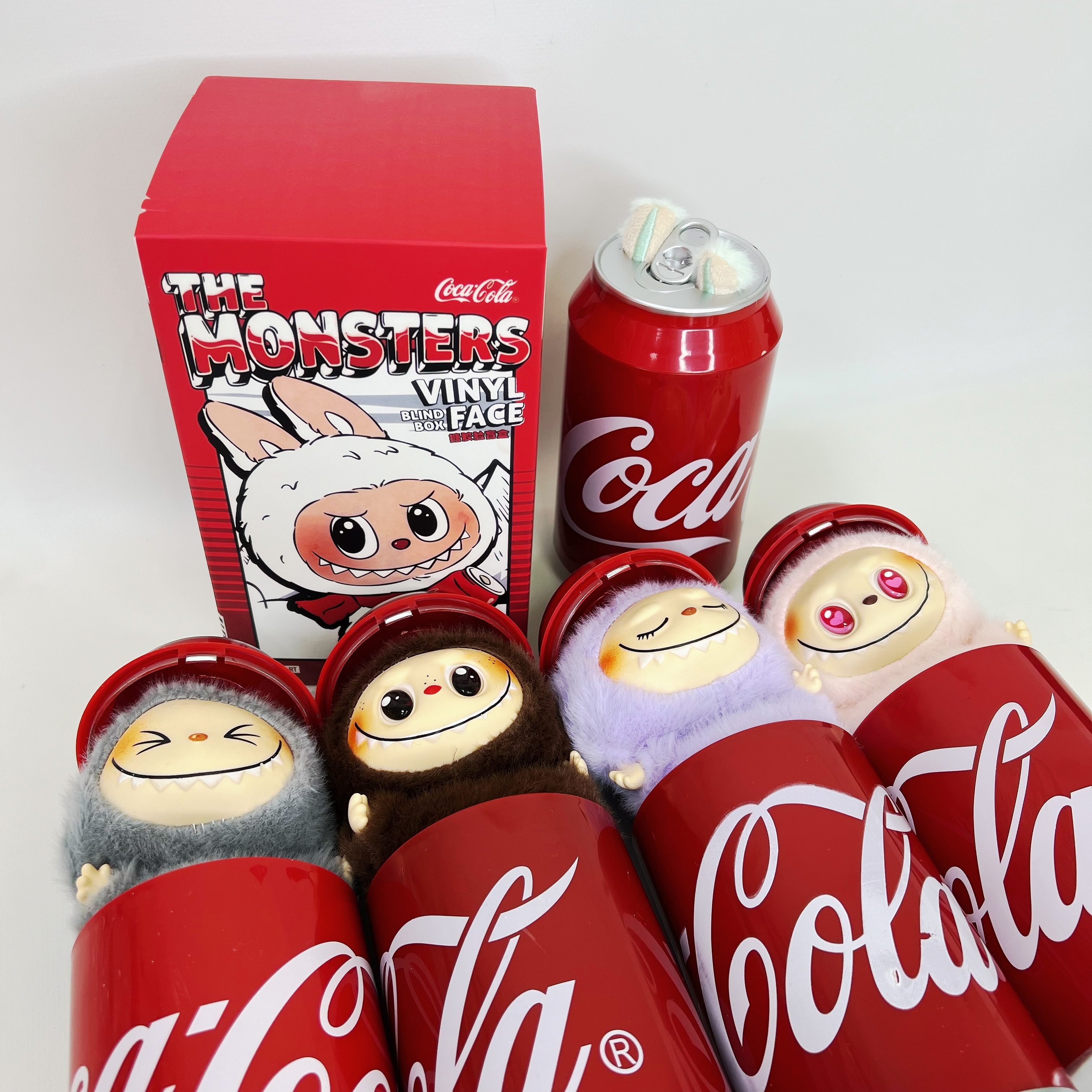 Брелок-мягкая игрушка "Лабубу" кола - фото 2